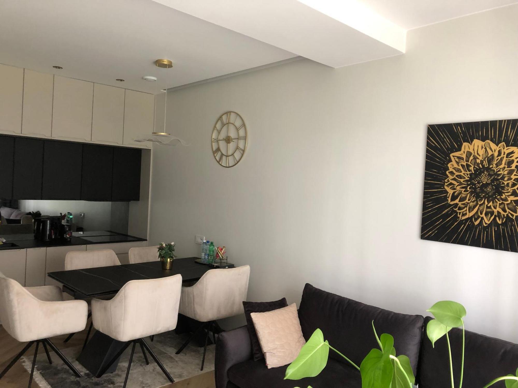 Komfortowe Apartamenty Kielce Klonowa ,Ogrodek, Garaz Podziemny, Samodzielne Wejscie Na Kod 24H Exterior foto